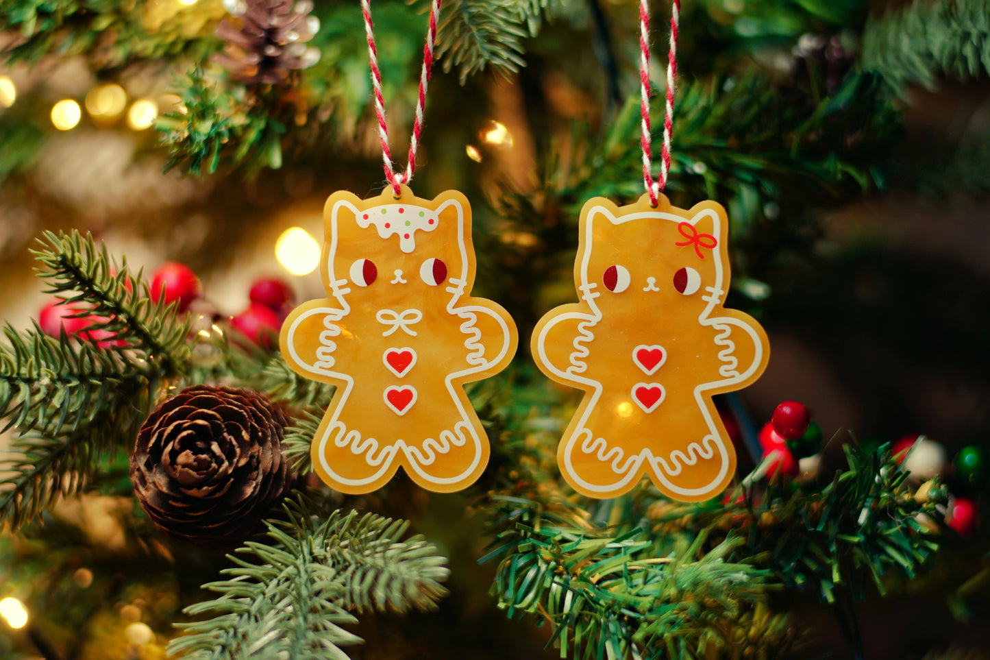 Gingerbread Cat Christmas Decoration -  cute gift for cat lovers